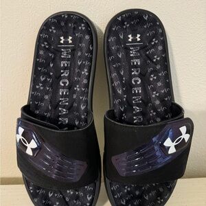 Under Armour Slide Sandal size 10M/8W